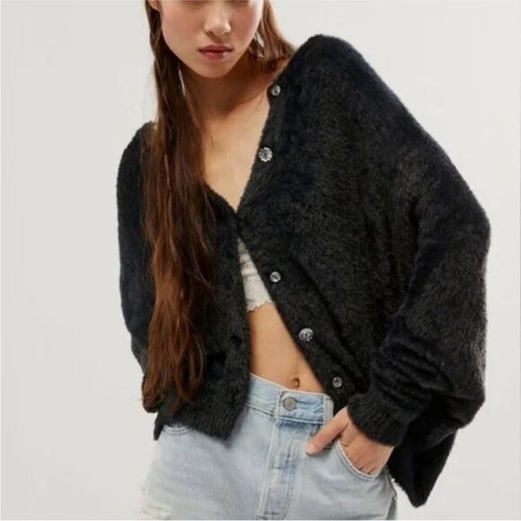 Revolve Free People FP One Sela Fuzzy Cardigan - Picture 1 of 9